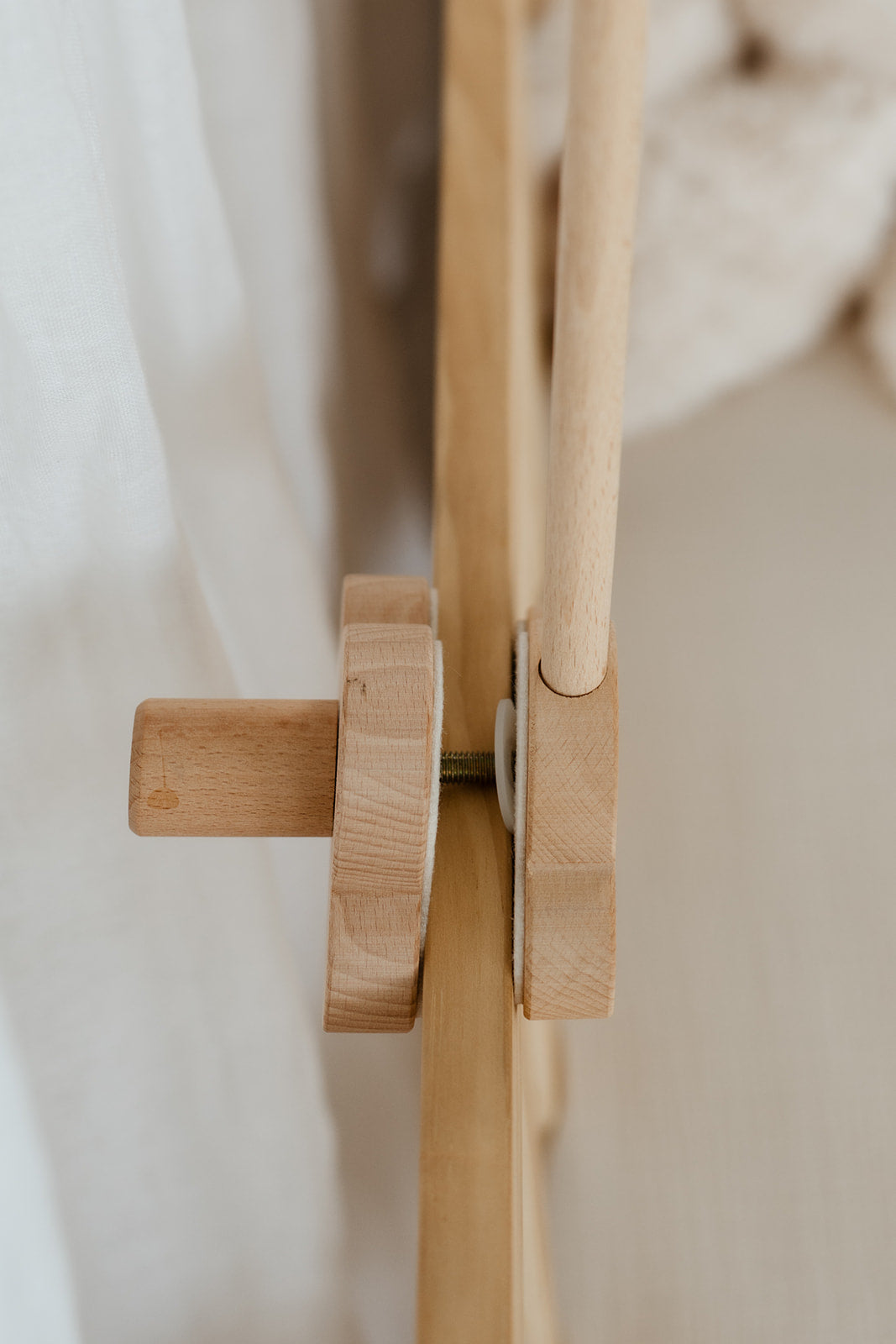 Cloud Cot Arm