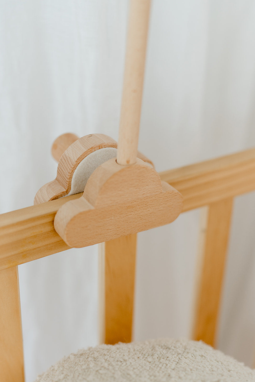 Cloud Cot Arm