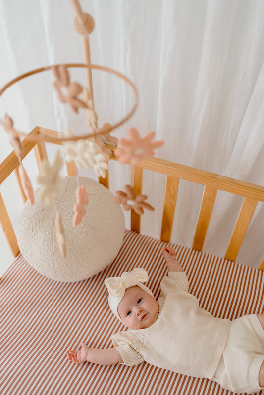 Daisy Nursery Mobile