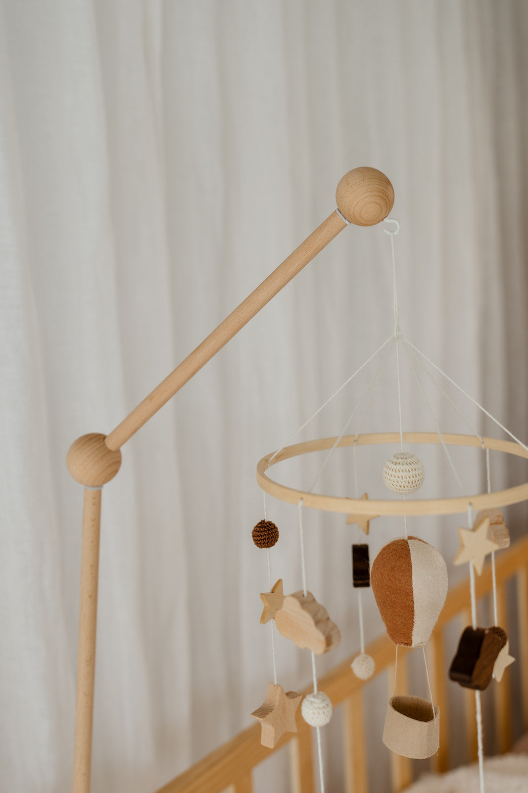 Neutral Balloon Hanging Mobile