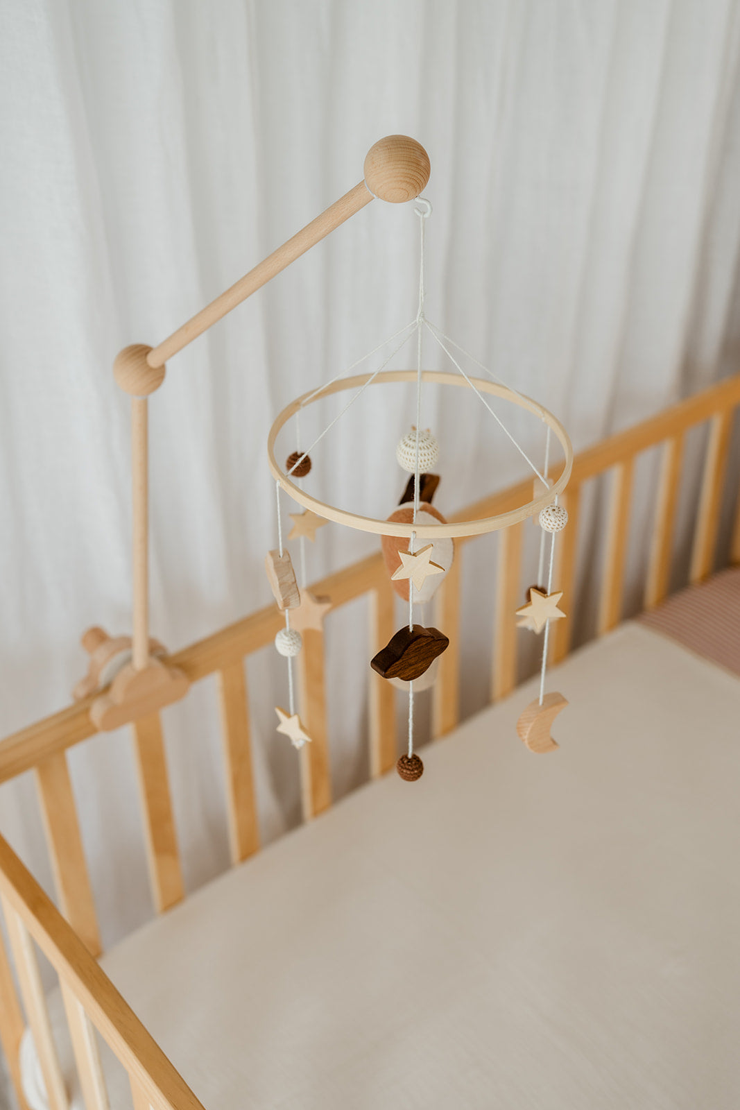 Neutral Balloon Hanging Mobile