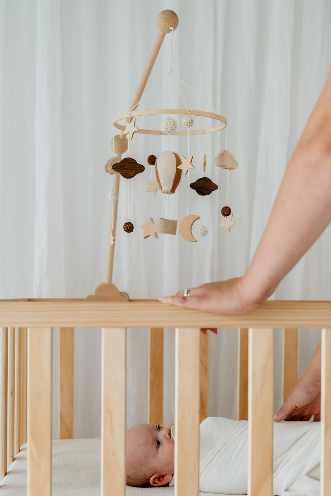 Neutral Balloon Hanging Mobile