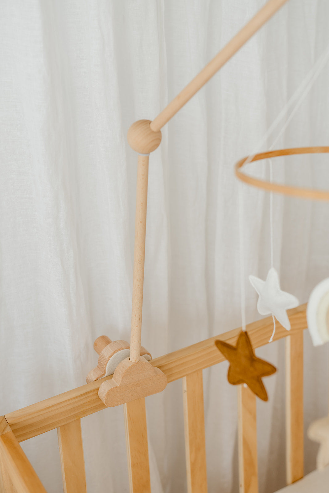 Cloud Cot Arm